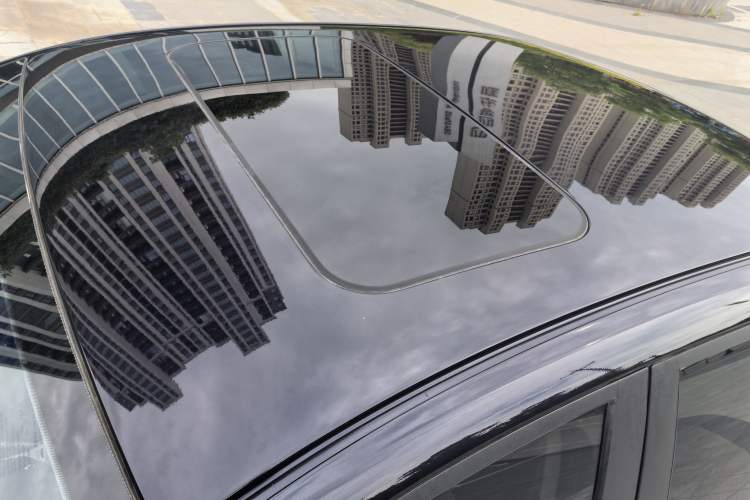 Used Geely Auto Emgrand 2022 4th Generation 1.5L CVT Flagship Model Roof