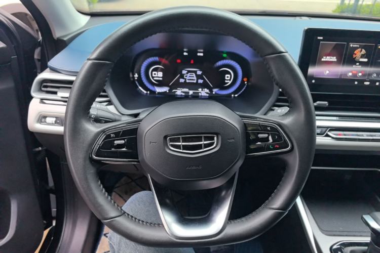 Used Geely Auto Emgrand 2022 4th Generation 1.5L CVT Flagship Model Steering Wheel