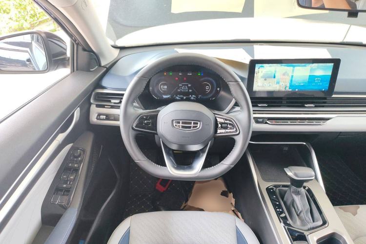 Used Geely Auto Emgrand 2022 4th Generation 1.5L CVT Flagship Model Steering Wheel