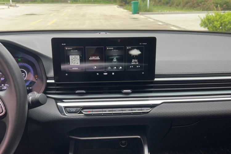 Used Geely Auto Emgrand 2022 4th Generation 1.5L CVT Luxury Model Audio And AC Panel