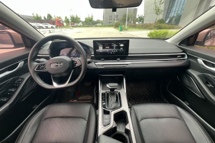 Used Geely Auto Emgrand 2022 4th Generation 1.5L CVT Luxury Model Interior 3