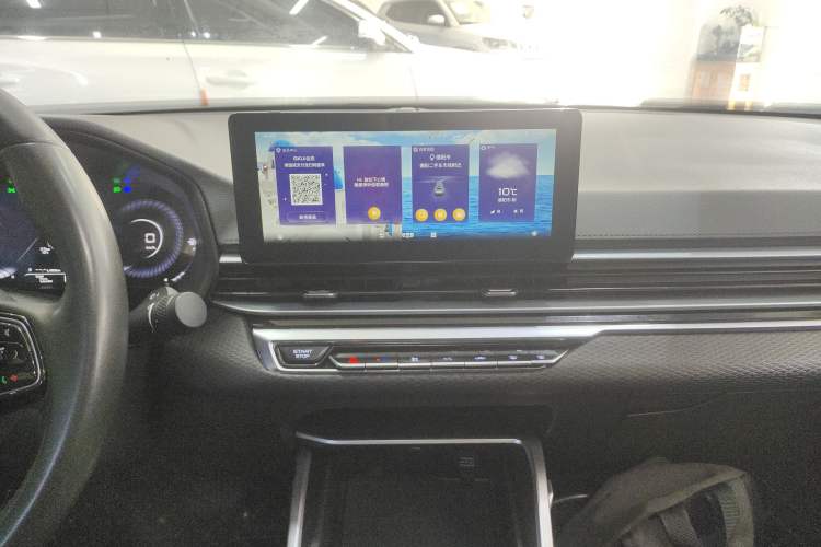 Used Geely Auto Emgrand 2022 4th Generation 1.5L CVT Luxury Model Audio And AC Panel