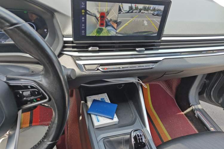 Used Geely Auto Emgrand 2022 4th Generation 1.5L Manual Luxury Model Audio And AC Panel