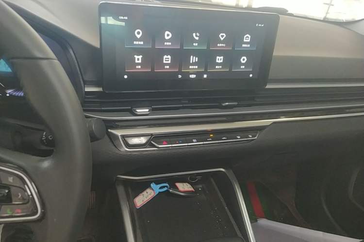 Used Geely Auto Emgrand 2022 4th Generation 1.5L CVT Luxury Model Audio And AC Panel