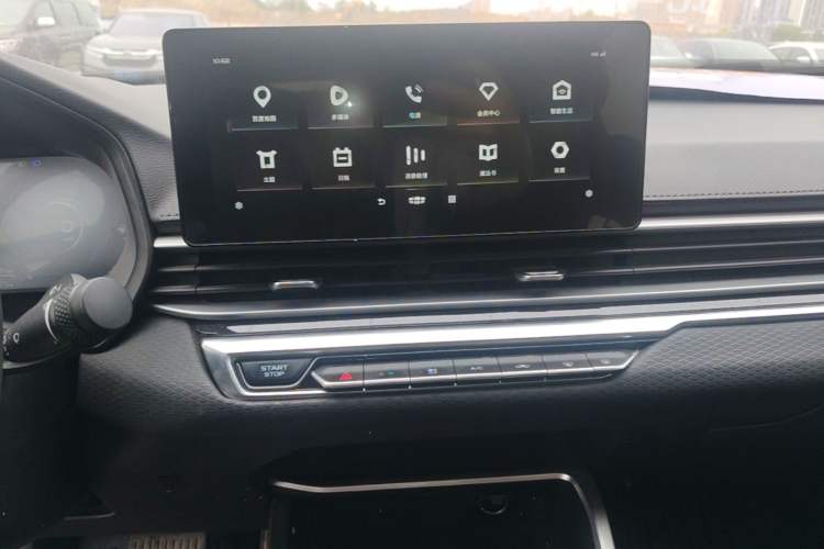 Used Geely Auto Emgrand 2022 4th Generation 1.5L CVT Luxury Model Audio And AC Panel