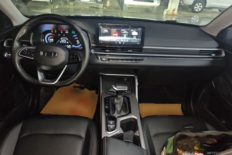 Used Geely Auto Emgrand 2022 4th Generation 1.5L CVT Luxury Model Center Console