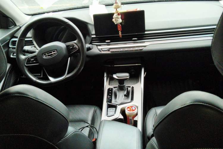 Used Geely Auto Emgrand 2022 4th Generation 1.5L CVT Luxury Model Center Console