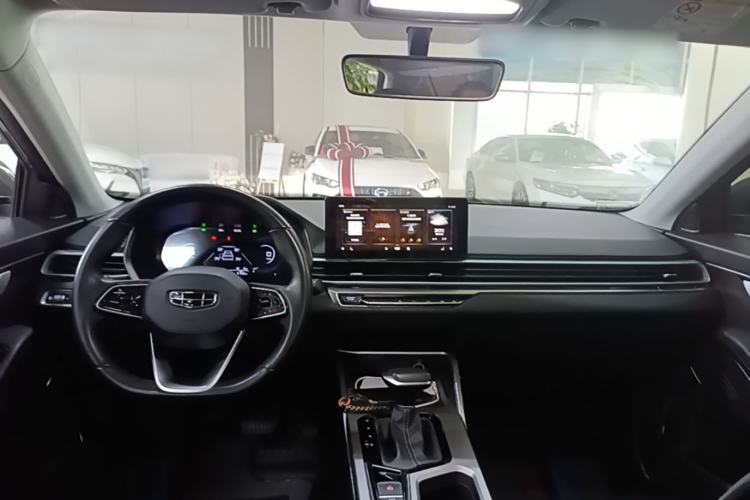 Used Geely Auto Emgrand 2022 4th Generation 1.5L CVT Luxury Model Center Console