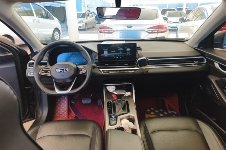 Used Geely Auto Emgrand 2022 4th Generation 1.5L CVT Luxury Model Center Console