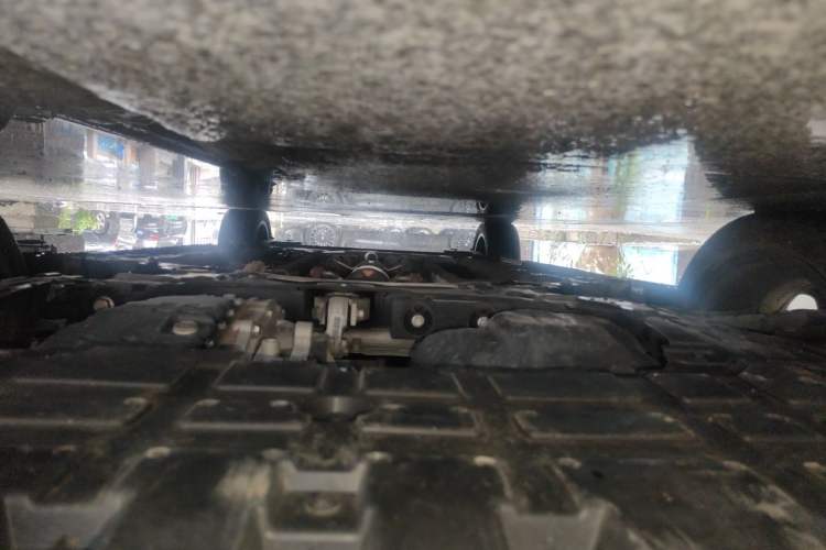 Used Geely Auto Emgrand 2022 4th Generation 1.5L CVT Luxury Model Chassis Front