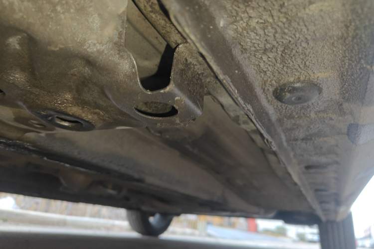 Used Geely Auto Emgrand 2022 4th Generation 1.5L CVT Flagship Model Chassis Front Left