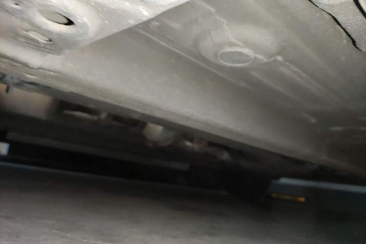 Used Geely Auto Emgrand 2022 4th Generation 1.5L CVT Flagship Model Chassis Front Left