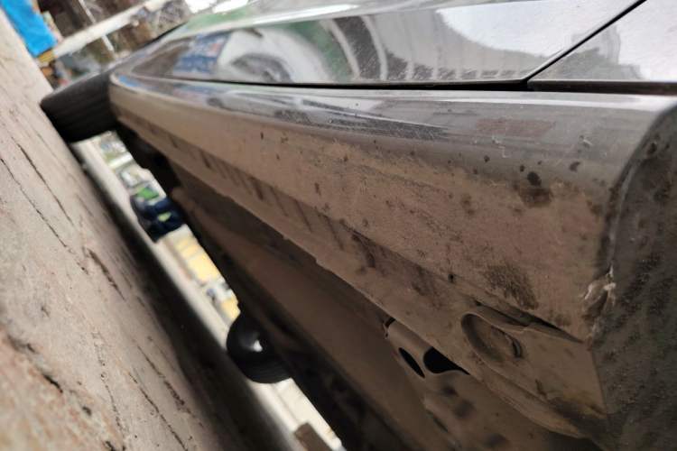 Used Geely Auto Emgrand 2022 4th Generation 1.5L CVT Flagship Model Chassis Front Right
