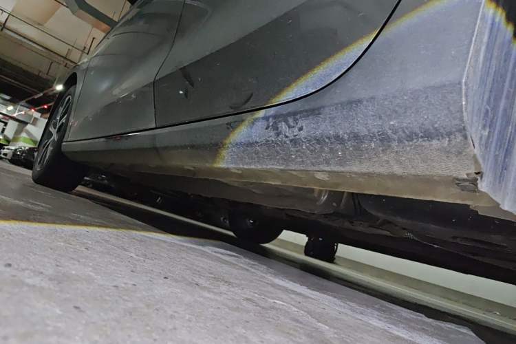 Used Geely Auto Emgrand 2022 4th Generation 1.5L CVT Flagship Model Chassis Rear Left