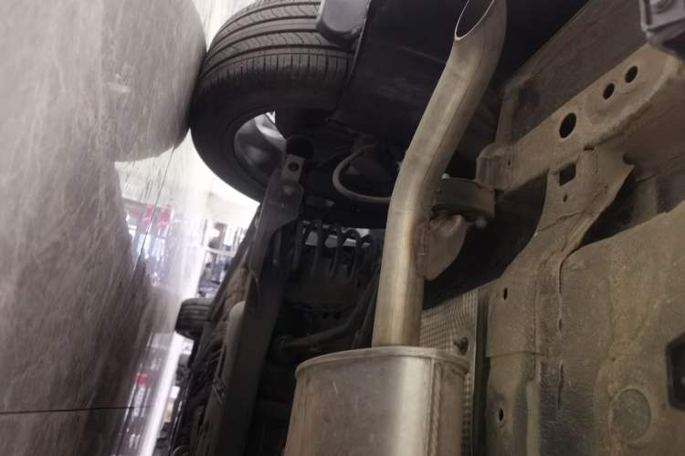 Used Geely Auto Emgrand 2022 4th Generation 1.5L CVT Luxury Model Chassis Rear Left