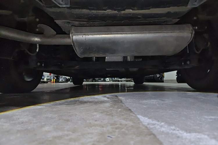 Used Geely Auto Emgrand 2022 4th Generation 1.5L CVT Flagship Model Chassis Rear