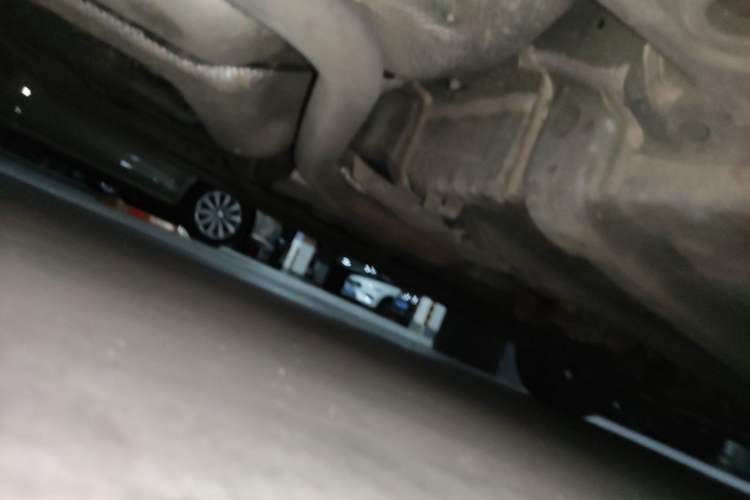 Used Geely Auto Emgrand 2022 4th Generation 1.5L CVT Flagship Model Chassis Rear Right