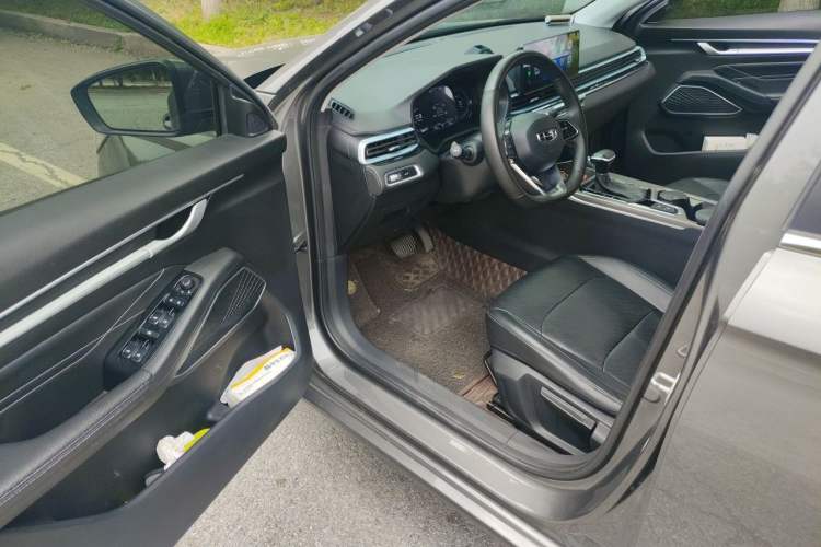 Used Geely Auto Emgrand 2022 4th Generation 1.5L CVT Luxury Model Driver Seat