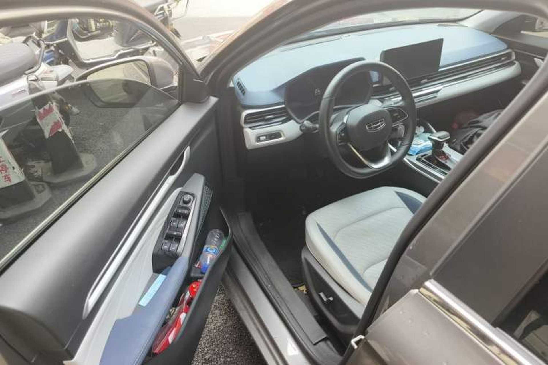 Used Geely Auto Emgrand 2022 4th Generation 1.5L CVT Flagship Model Driver Seat
