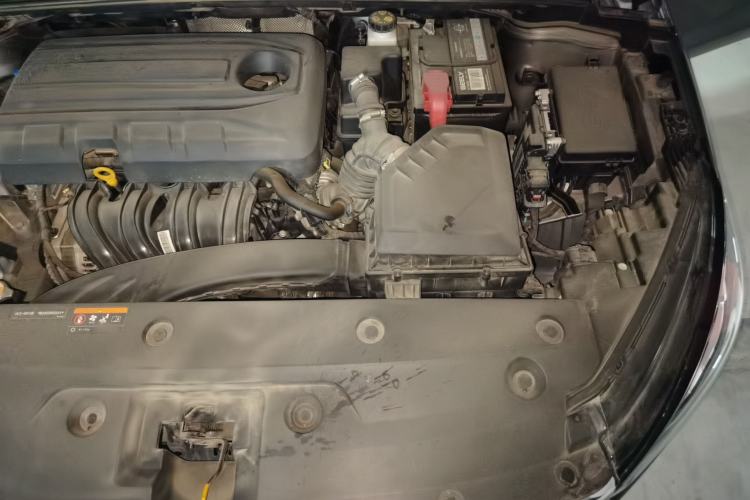 Used Geely Auto Emgrand 2022 4th Generation 1.5L Manual Luxury Model Engine Bay Left