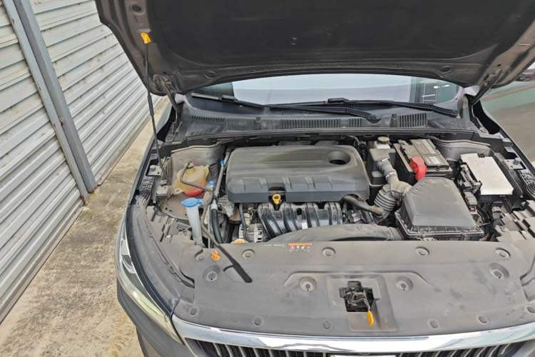 Used Geely Auto Emgrand 2022 4th Generation 1.5L CVT Elite Model Engine Bay Right