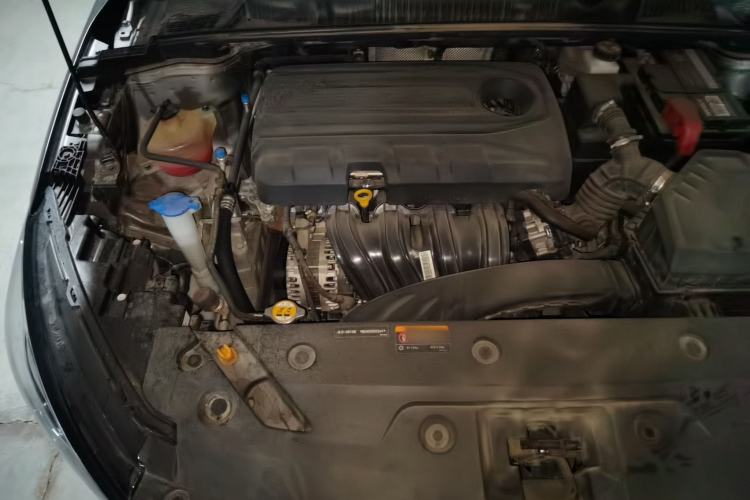 Used Geely Auto Emgrand 2022 4th Generation 1.5L Manual Luxury Model Engine Bay Right