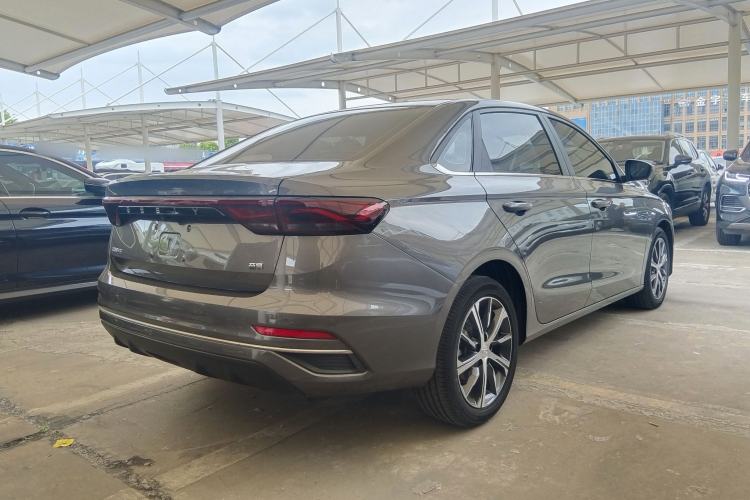 Used Geely Auto Emgrand 2022 4th Generation 1.5L CVT Luxury Model Exterior 3