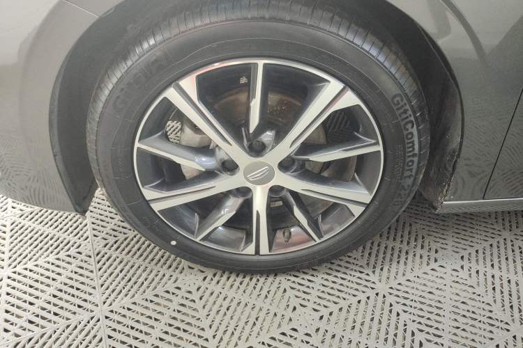 Used Geely Auto Emgrand 2022 4th Generation 1.5L CVT Luxury Model Exterior 4