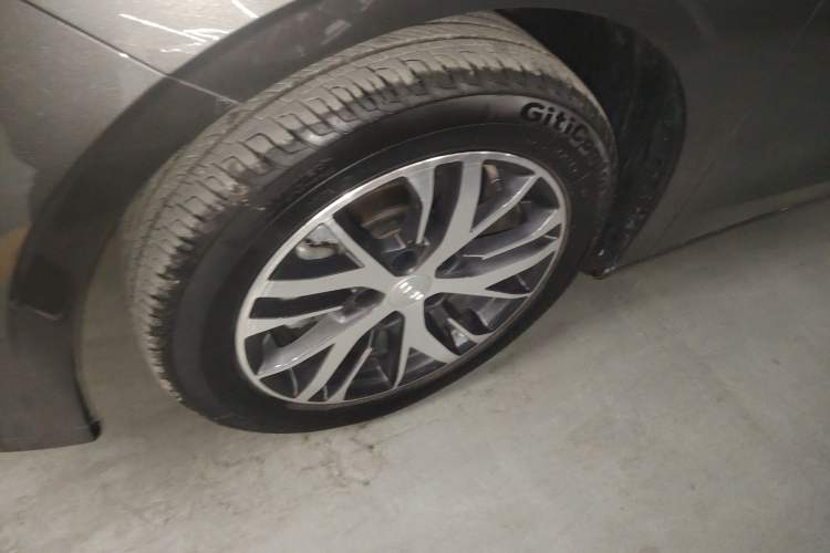 Used Geely Auto Emgrand 2022 4th Generation 1.5L CVT Asian Games Edition Exterior 4