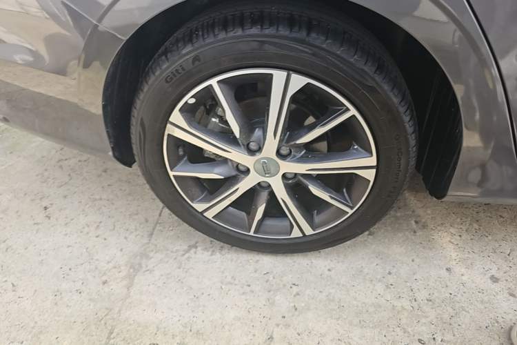 Used Geely Auto Emgrand 2022 4th Generation 1.5L CVT Luxury Model Exterior 5