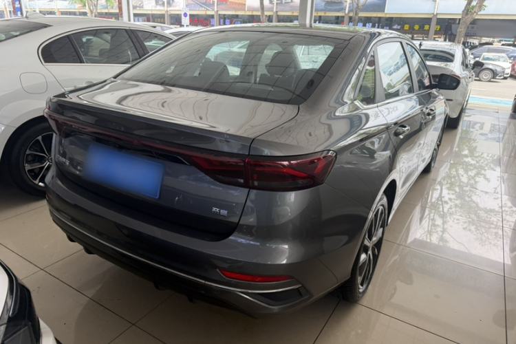 Used Geely Auto Emgrand 2022 4th Generation 1.5L CVT Flagship Model Exterior 5