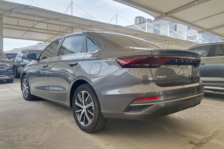 Used Geely Auto Emgrand 2022 4th Generation 1.5L CVT Luxury Model Exterior 5