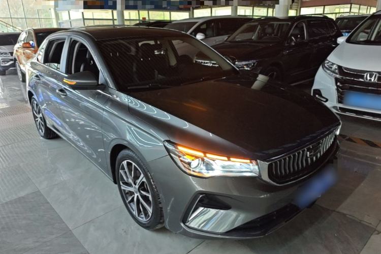 Used Geely Auto Emgrand 2022 4th Generation 1.5L CVT Luxury Model Front Right 45 Deg