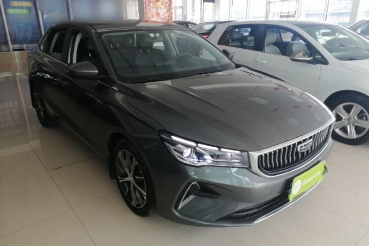 Used Geely Auto Emgrand 2022 4th Generation 1.5L CVT Luxury Model Front Right 45 Deg