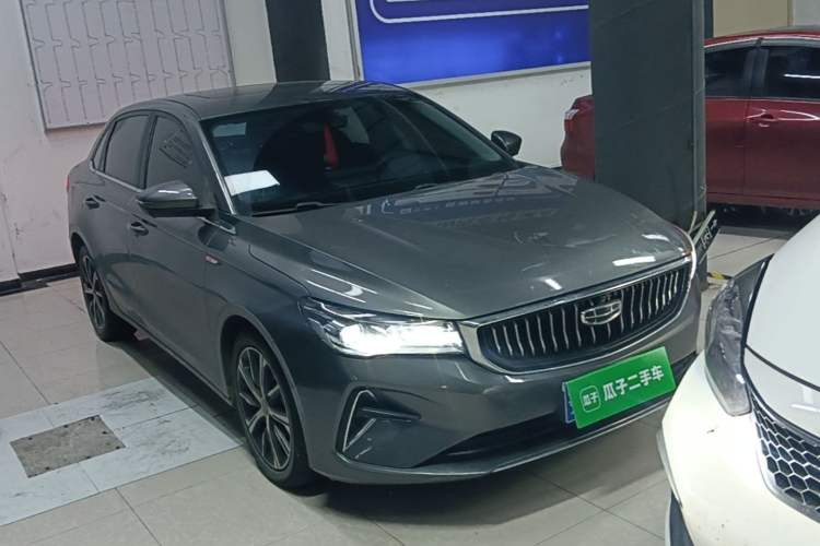 Used Geely Auto Emgrand 2022 4th Generation 1.5L CVT Flagship Model Front Right 45 Deg