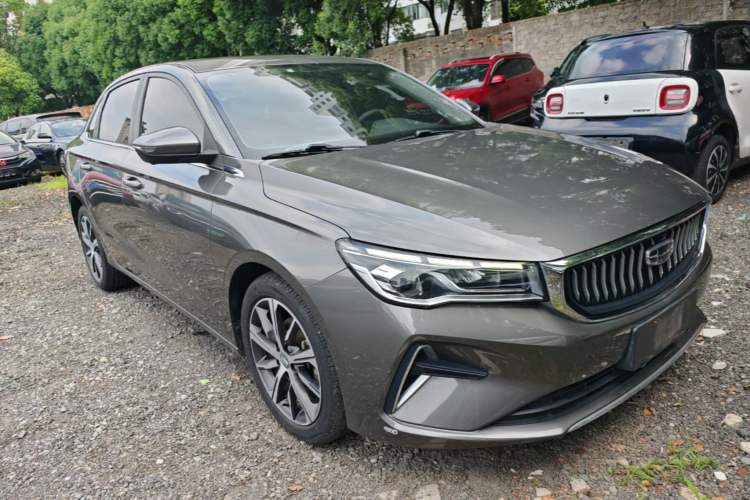 Used Geely Auto Emgrand 2022 4th Generation 1.5L CVT Luxury Model Front Right 45 Deg