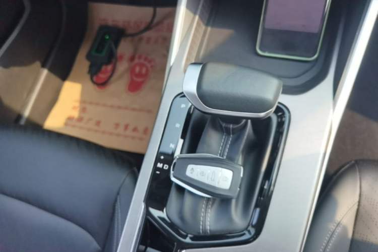 Used Geely Auto Emgrand 2022 4th Generation 1.5L CVT Elite Model Gear Lever