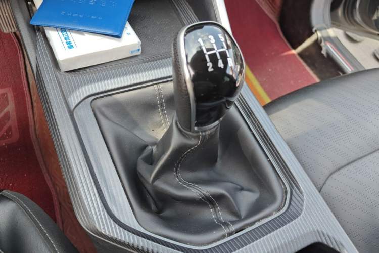 Used Geely Auto Emgrand 2022 4th Generation 1.5L Manual Luxury Model Gear Lever
