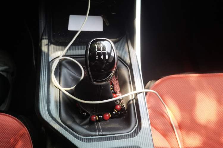 Used Geely Auto Emgrand 2022 4th Generation 1.5L Manual Elite Model Gear Lever