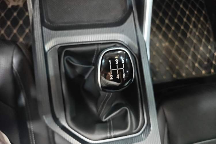 Used Geely Auto Emgrand 2022 4th Generation 1.5L Manual Elite Model Gear Lever