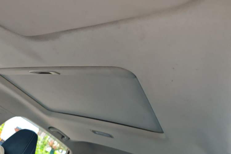 Used Geely Auto Emgrand 2022 4th Generation 1.5L CVT Flagship Model Headliner