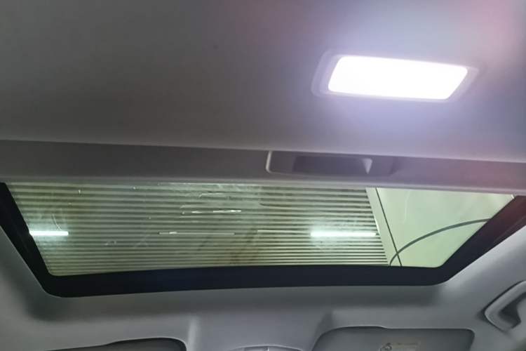 Used Geely Auto Emgrand 2022 4th Generation 1.5L CVT Luxury Model Headliner