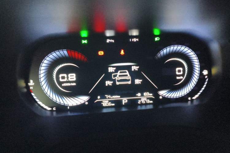 Used Geely Auto Emgrand 2022 4th Generation 1.5L CVT Elite Model Instrument Cluster
