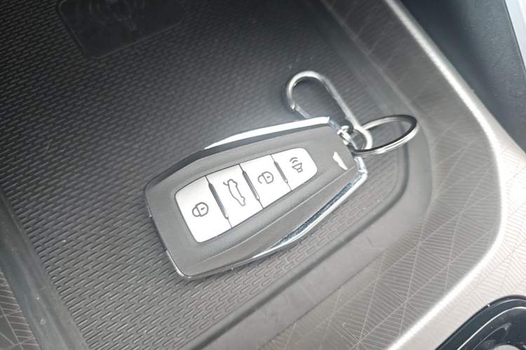 Used Geely Auto Emgrand 2022 4th Generation 1.5L CVT Luxury Model Interior 1