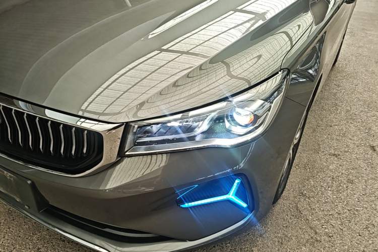 Used Geely Auto Emgrand 2022 4th Generation 1.5L CVT Luxury Model Left Front Headlight