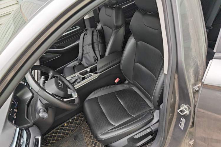 Used Geely Auto Emgrand 2022 4th Generation 1.5L CVT Elite Model Left Front Seat