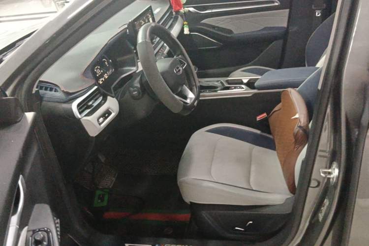 Used Geely Auto Emgrand 2022 4th Generation 1.5L CVT Flagship Model Left Front Seat