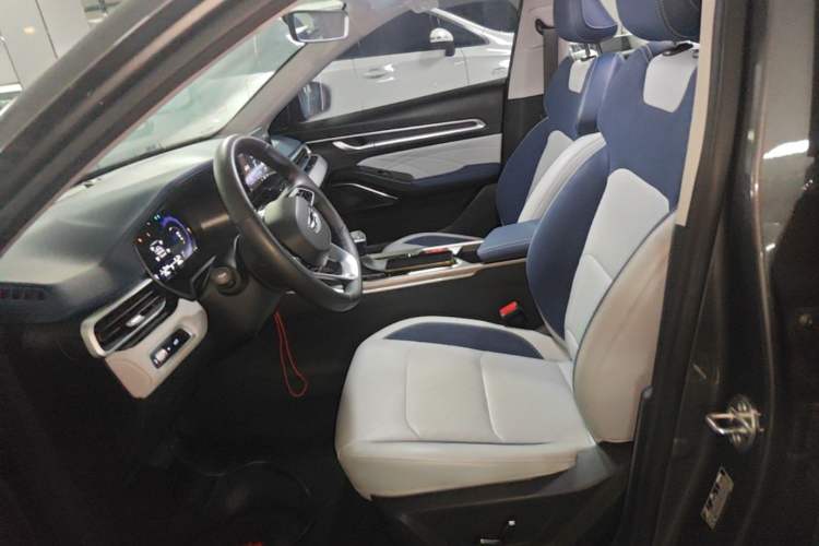 Used Geely Auto Emgrand 2022 4th Generation 1.5L CVT Flagship Model Left Front Seat