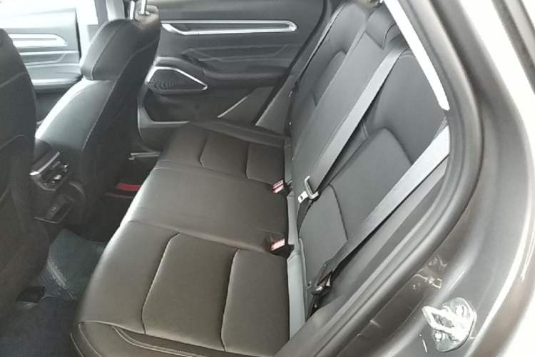 Used Geely Auto Emgrand 2022 4th Generation 1.5L CVT Luxury Model Left Rear Seat