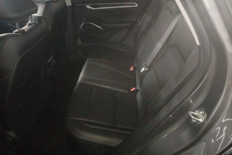 Used Geely Auto Emgrand 2022 4th Generation 1.5L CVT Asian Games Edition Left Rear Seat